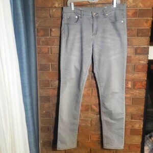 GAP Women's Girlfriend Gray Tapered Jean - Size 8/29